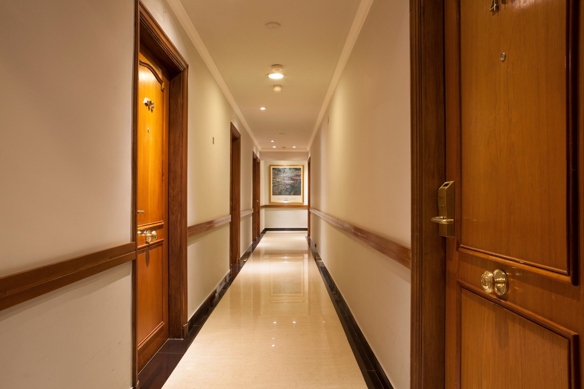 Bristol Hotel Buenos Aires Bagian luar foto